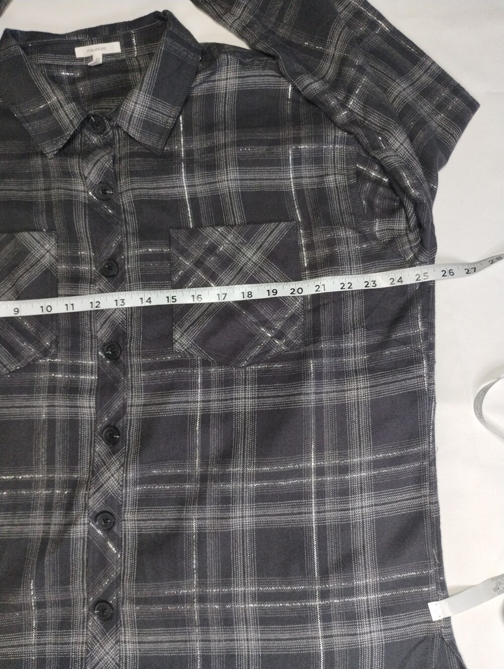 Maurices Charcoal Plaid Button-Up Shirt Size 0x - Picture 4 of 11